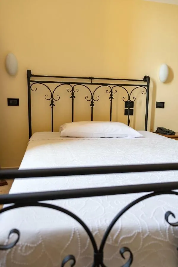 Hotel Fattori Bologna